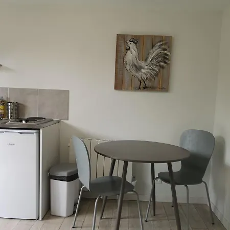 Au P'tit Jardin 3* Saint-Sylvestre-de-Cormeilles